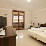 House Europa Homestay Rewal