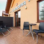 House Europa * Rewal