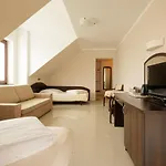 House Europa Homestay